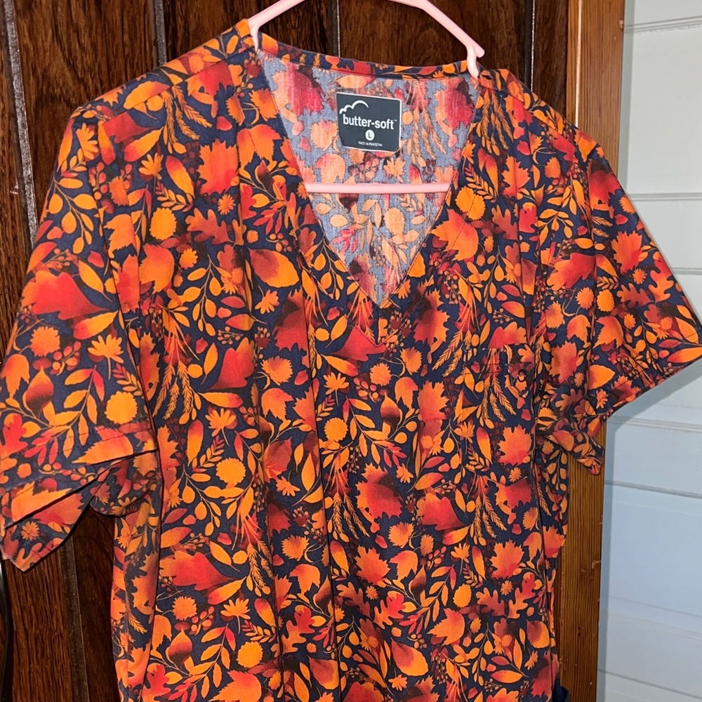 Butter-Soft Orange and Red Floral Top